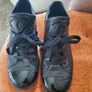 Chanel woman sneakers size 37